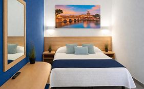 Hotel Aldebaran - Ideale Per Gruppi - Marina Centro